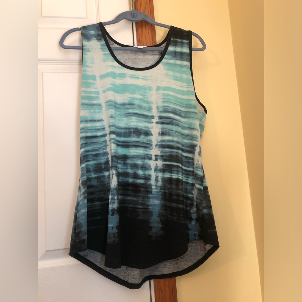 LuLaRoe Green Tank Top Sleeveless Casual - Picture 6 of 9